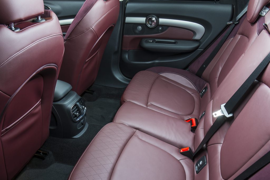 The 2016 Mini Clubman. The 2016 Mini Clubman.